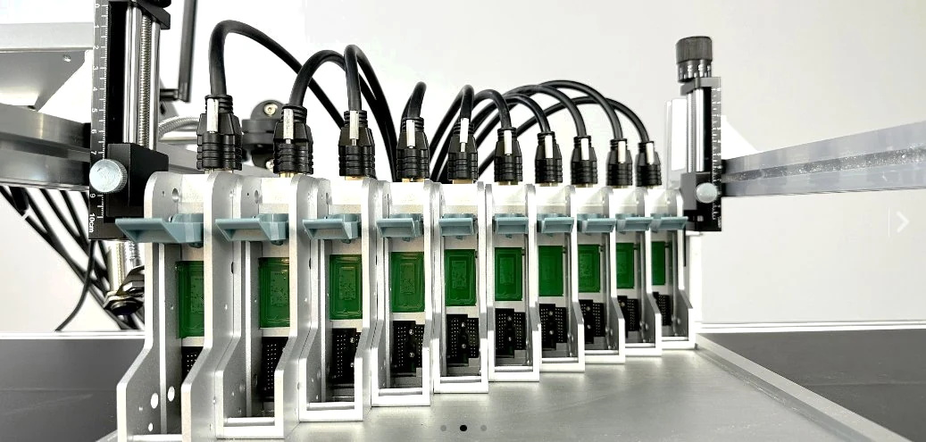 UKCM TIJ printhead array